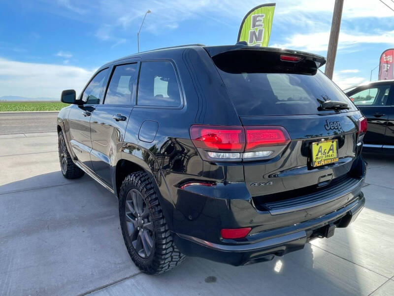 2018 Jeep Grand Cherokee High Altitude photo 4