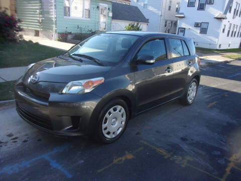 2009 Scion xD