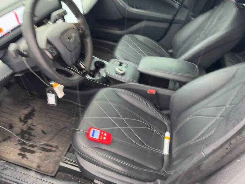 2021 Ford Mustang Mach-E Select