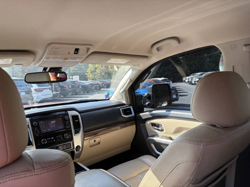 2016 Nissan Titan XD SL