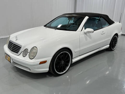 2000 Mercedes-Benz CLK