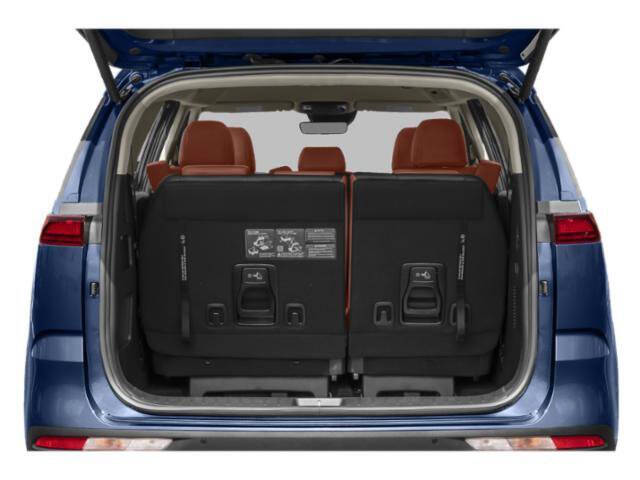 2024 Kia Carnival SX