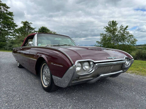 1961 Ford Thunderbird