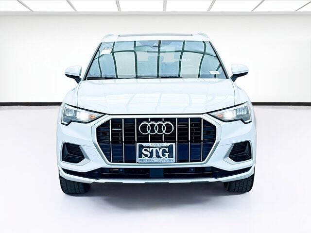 2020 Audi Q3 quattro Premium 45 TFSI