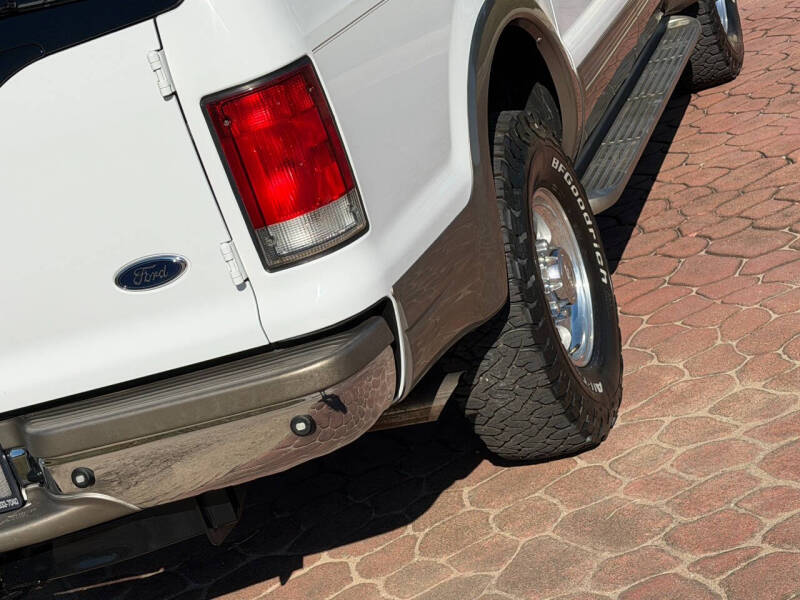 2000 Ford Excursion Limited