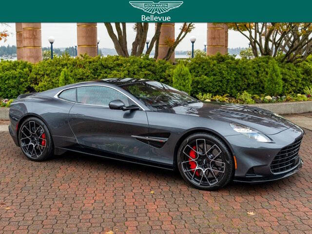 2025 Aston Martin Vanquish