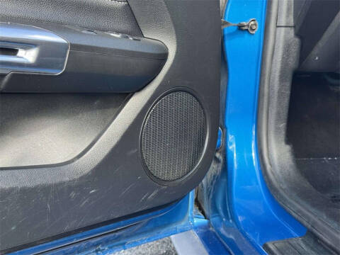 2020 Ford Mustang EcoBoost