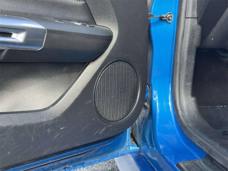 2020 Ford Mustang EcoBoost