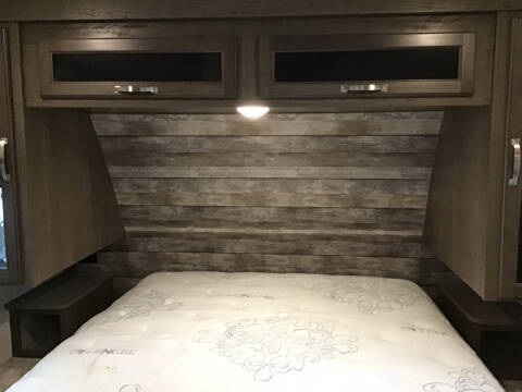 2022 Keystone RV Cougar 24SABWE / 28ft