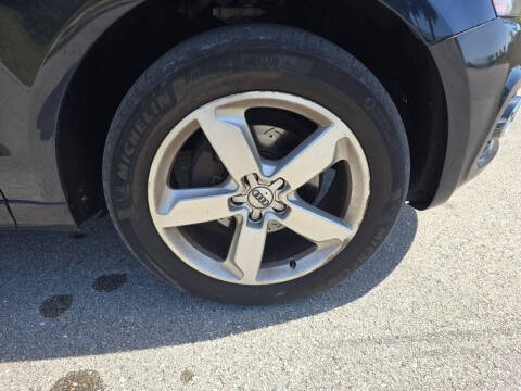 2012 Audi Q5 3.2 quattro Premium Plus