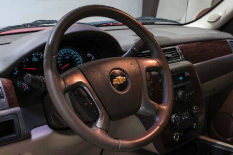 2011 Chevrolet Avalanche LS