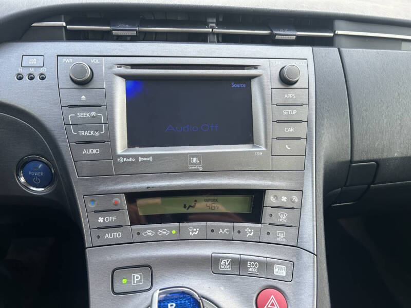 2013 Toyota Prius Three