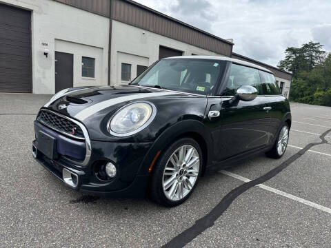 2014 MINI Hardtop for sale at Auto Land Inc in Fredericksburg VA