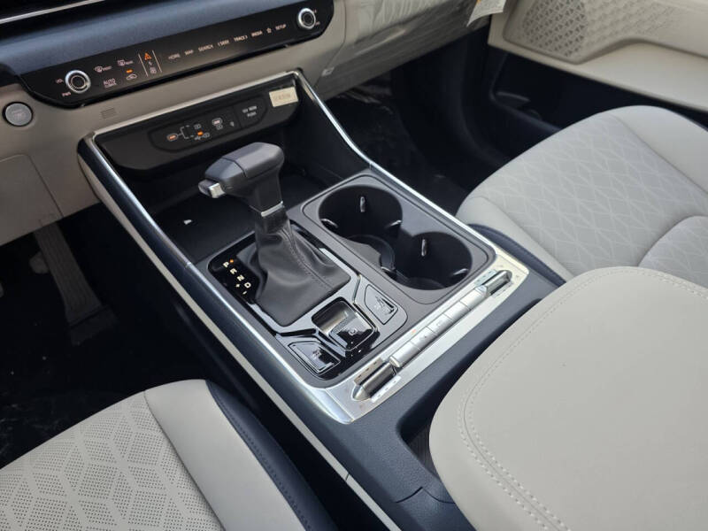 2026 Kia Carnival SX
