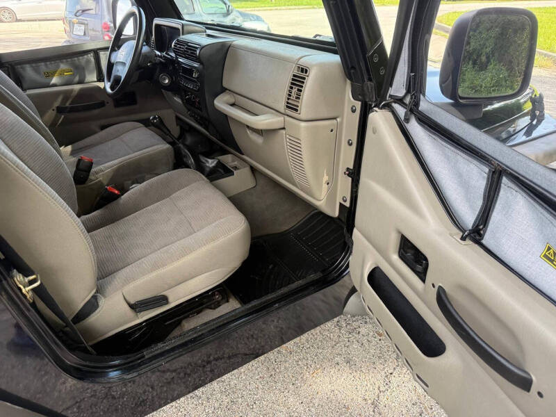 2005 Jeep Wrangler SE