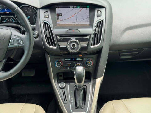 2015 Ford Focus Titanium