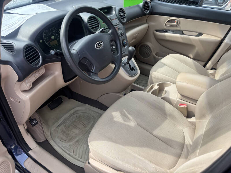 2008 Kia Rondo EX