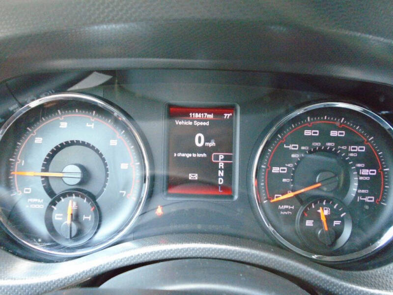 2013 Dodge Charger SE