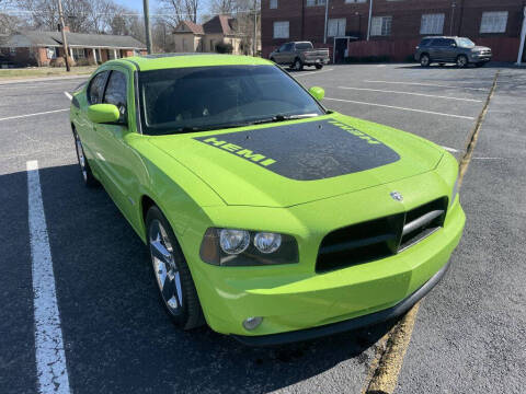 2007 Dodge Charger for sale at DEALS ON WHEELS in Moulton AL