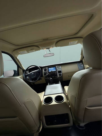 2017 Ford Expedition EL XLT