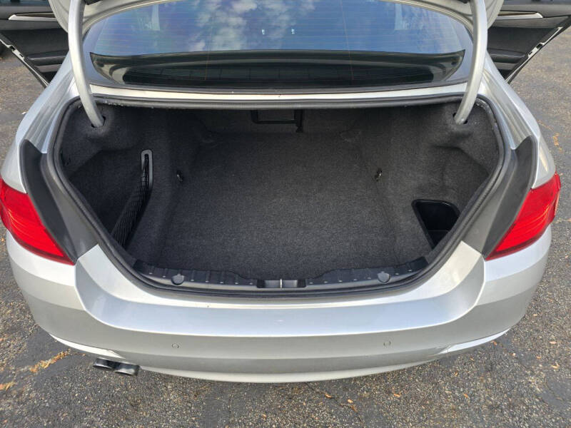 2016 BMW 5 Series 528i xDrive