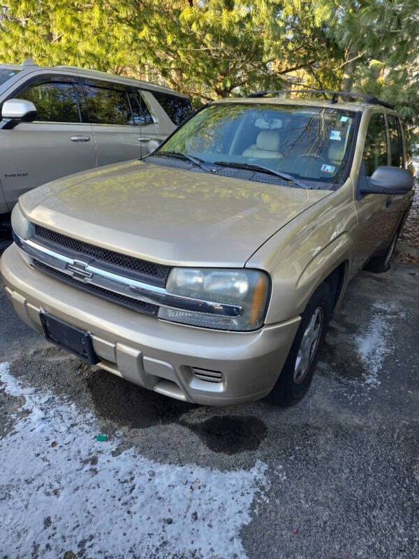2006 Chevrolet TrailBlazer for sale at DNM Autos in Youngstown OH