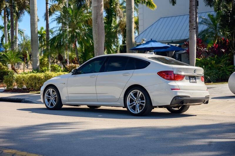 2013 BMW 5 Series 535i Gran Turismo