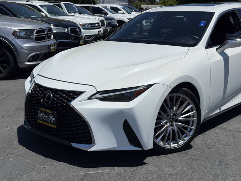 2022 Lexus IS 300