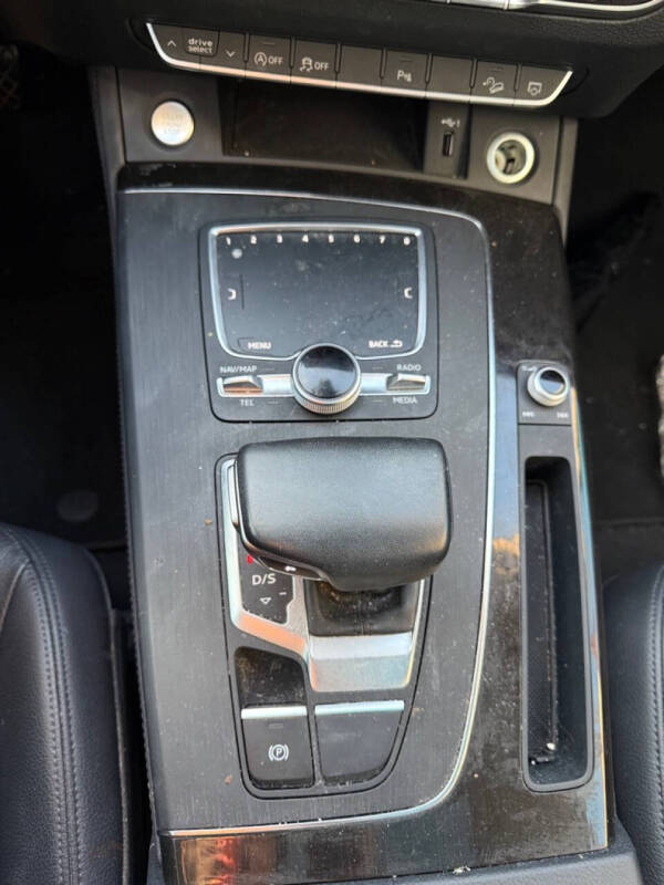 2019 Audi Q5 quattro Premium Plus 45 TFSI