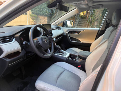 2021 Toyota RAV4 Hybrid Limited