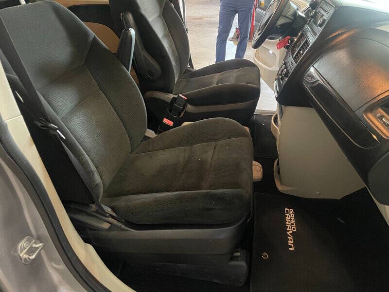 2015 Dodge Grand Caravan American Value Package