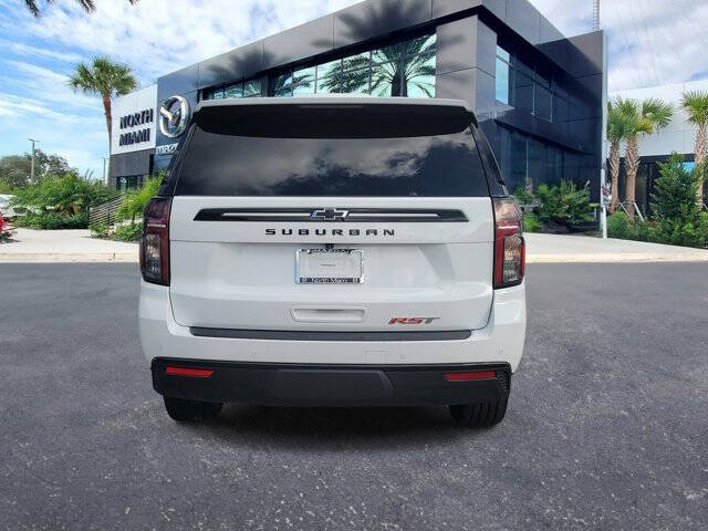 2024 Chevrolet Suburban RST