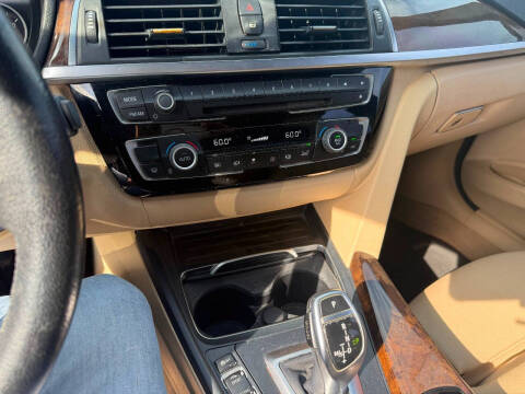 2016 BMW 3 Series 328i