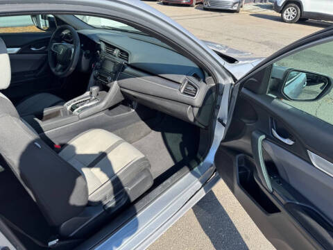 2016 Honda Civic LX-P