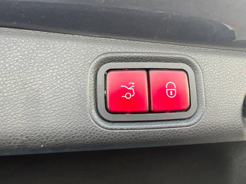 2017 Mercedes-Benz E-Class E 300 4MATIC