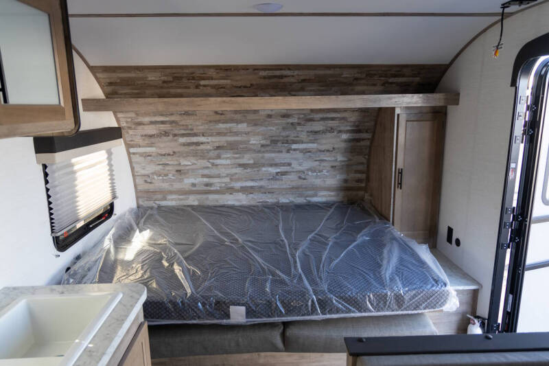 2025 Gulfstream Innsbruck