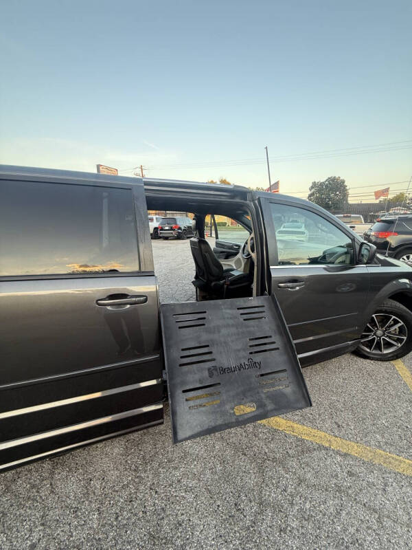 2017 Dodge Grand Caravan SXT