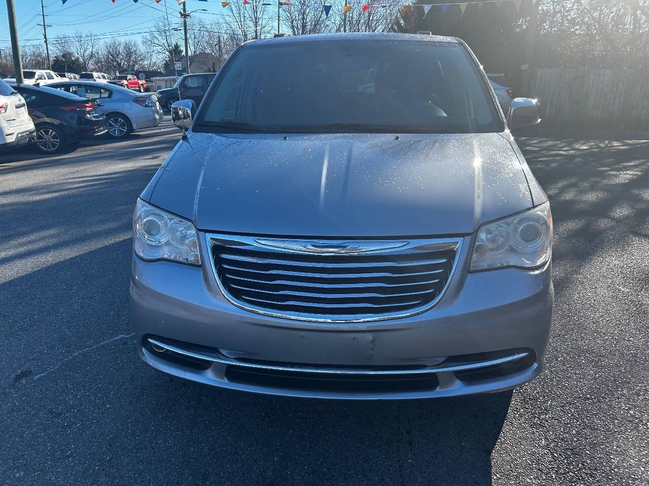 ChryslerTown and Country2