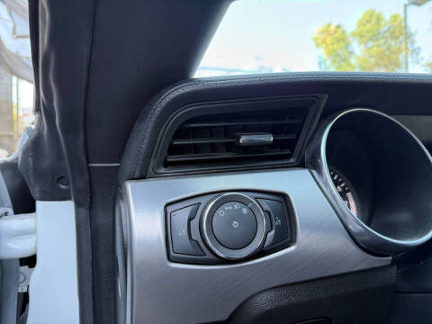 2023 Ford Mustang EcoBoost Premium