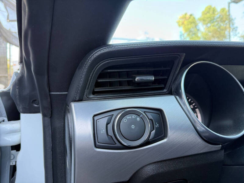 2023 Ford Mustang EcoBoost Premium