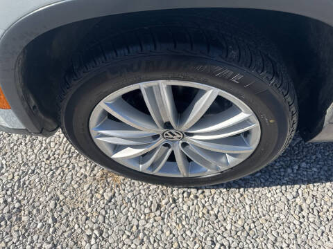 2016 Volkswagen Tiguan 2.0T S 4Motion