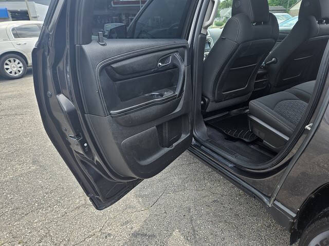 2013 GMC Acadia SLE-2