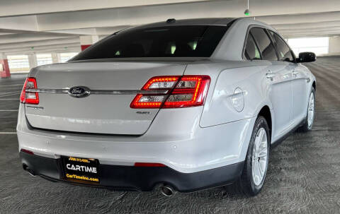 2019 Ford Taurus SEL