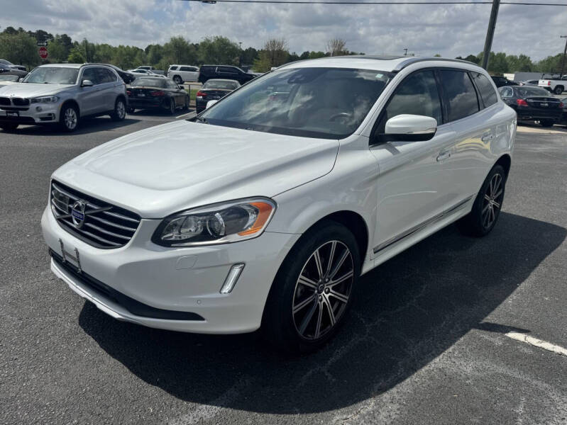 2016 Volvo XC60 T6 Drive-E Platinum
