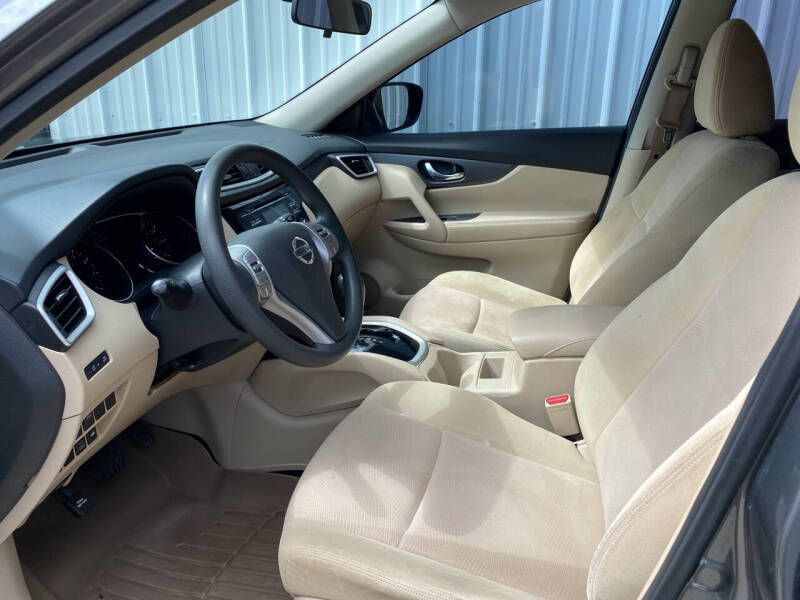 2016 Nissan Rogue S