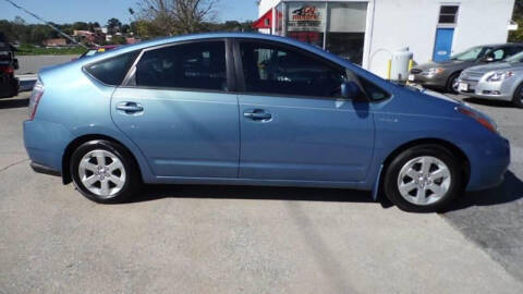 2008 Toyota Prius for sale at G AND J MOTORS in Elkin NC