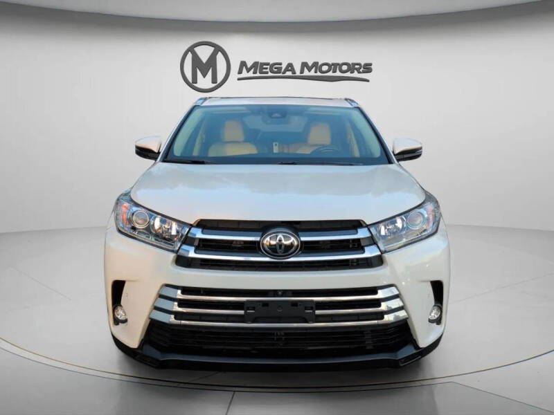 2018 Toyota Highlander Limited Platinum