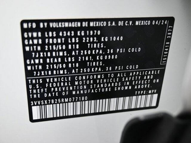 2024 Volkswagen Taos SE