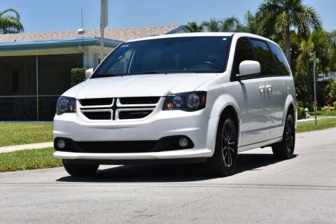 2018 Dodge Grand Caravan for sale at NOAH AUTO SALES in Hollywood FL