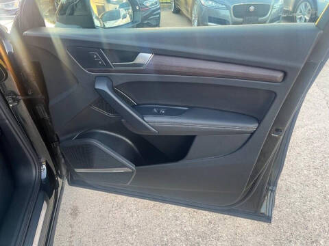 2022 Audi Q5 e quattro S line Prem Pl 55 TFSI